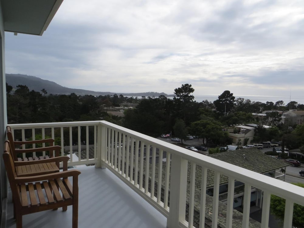 Carmel Bay View Inn - photo 30