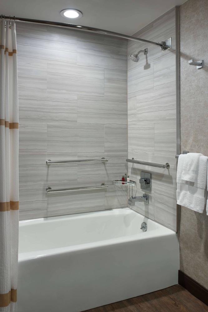 Atlanta Marriott Peachtree Corners - photo 17
