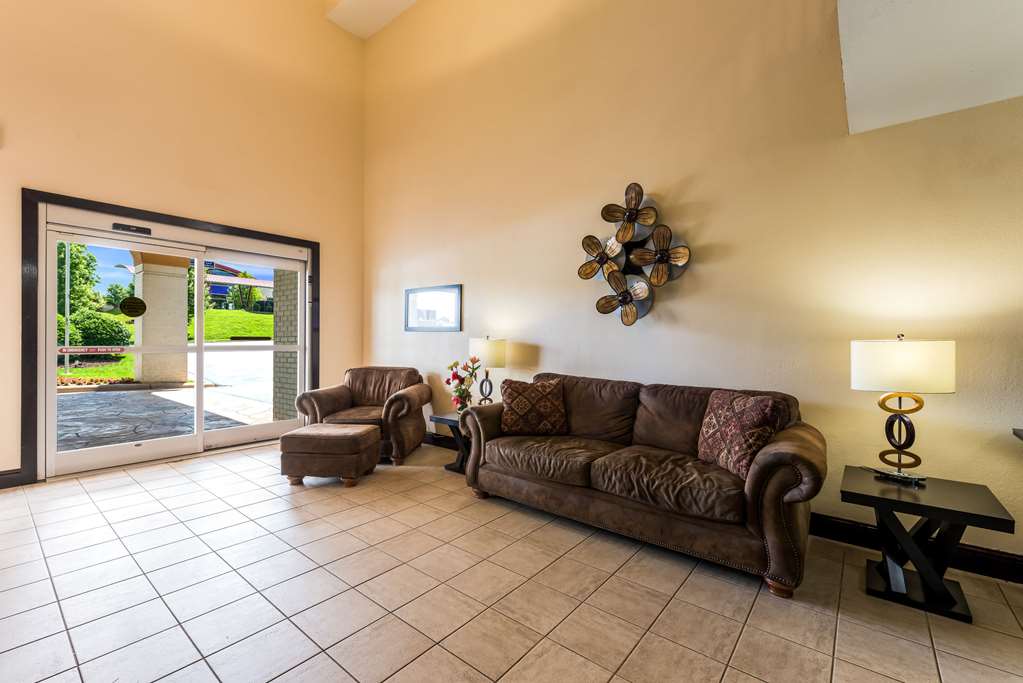Quality Inn Huntersville near Lake Norman - photo 10