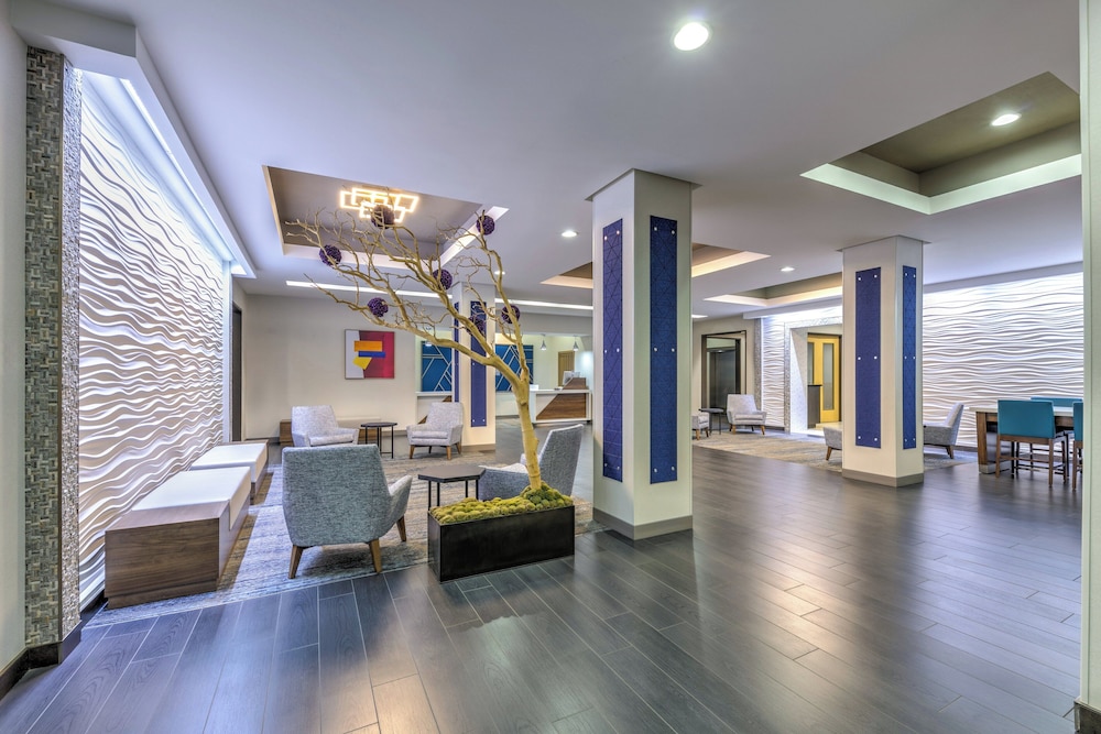 Holiday Inn Express & Suites Amarillo West by IHG - photo 44