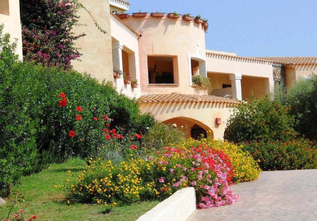 Maria Caderina Green Village - carbon neutral hotel in Posada