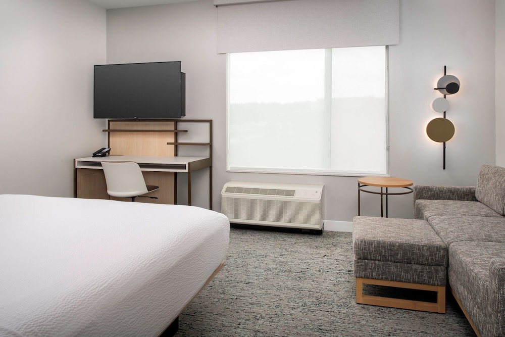 TownePlace Suites by Marriott Cincinnati Mason - photo 10