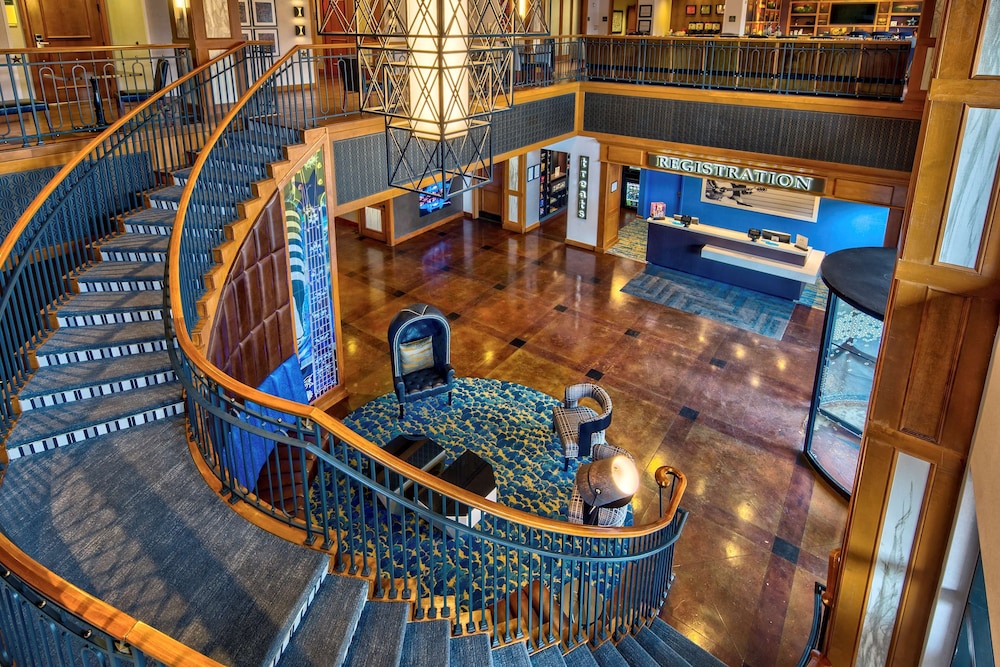 Hampton Inn & Suites Austin Downtown Convention Center - featured photo