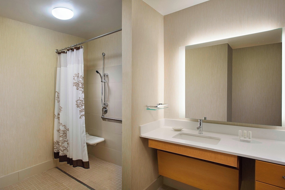 Residence Inn by Marriott Detroit Novi - photo 31