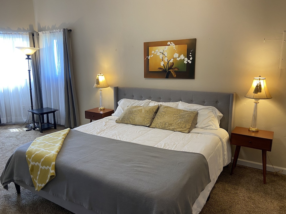 The Sky View Inn - photo 21
