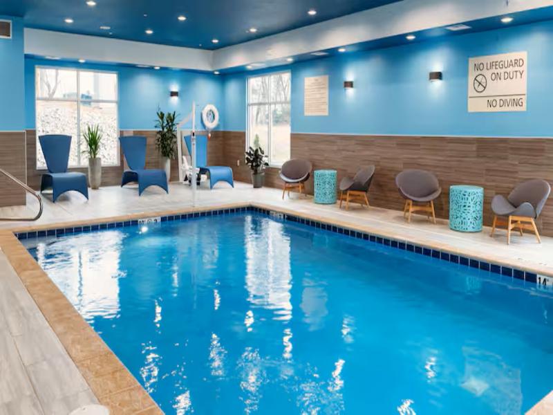 Hampton Inn & Suites Chico - photo 22
