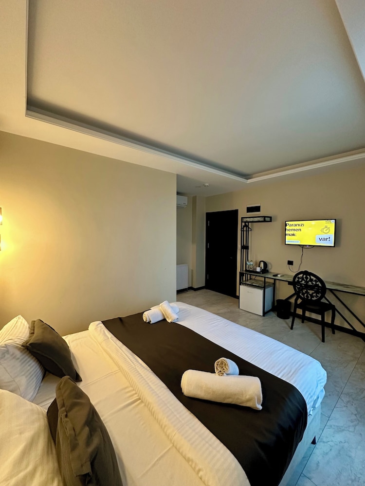 D Twins Plus Hotel in Arnavutkoey, Turkey