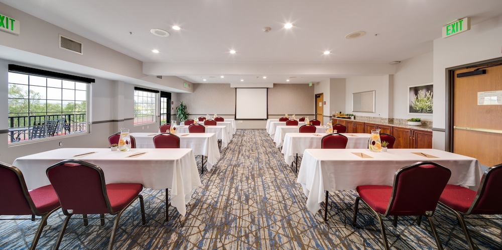 Ayres Suites Mission Viejo Lake Forest - photo 30
