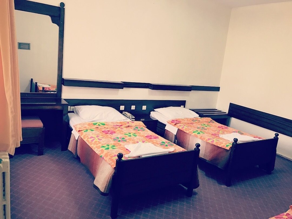 Yakut Hotel — Uerguep — photo 4