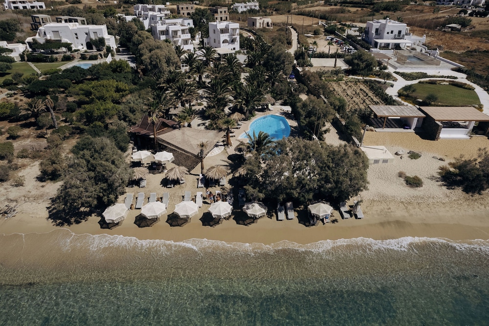 Medusa Beach Resort and Suites