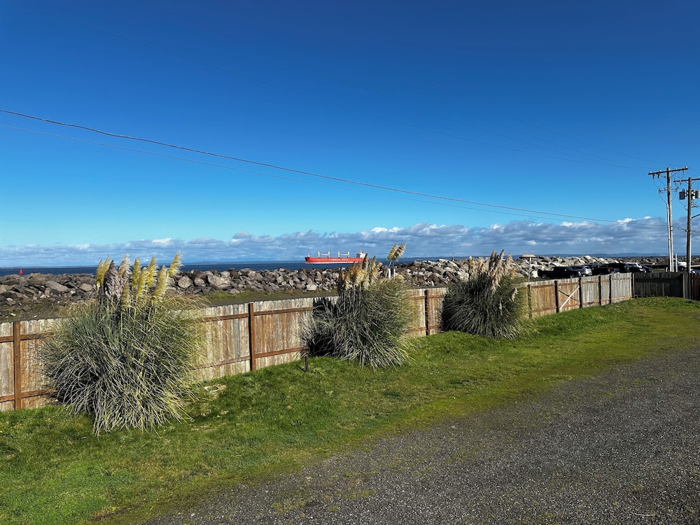 Westport Marina Cottages - photo 80