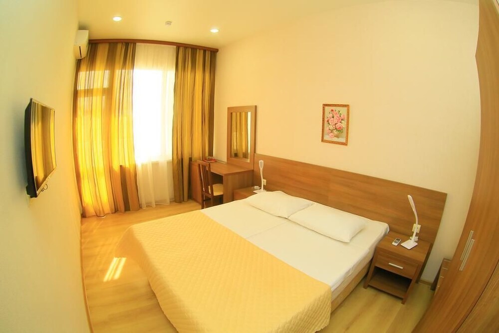F&G Hotel — Sochi — photo 4
