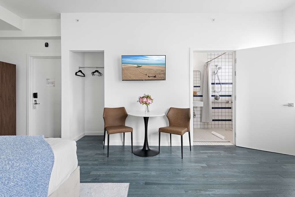 Global Luxury Suites at The Apex Miami - photo 35
