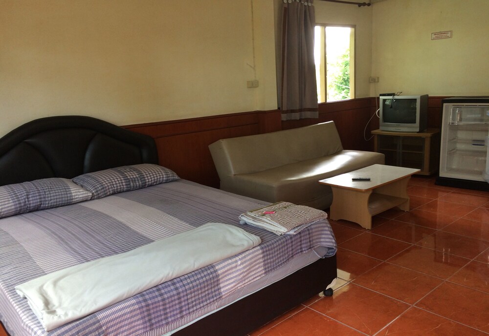 Mookda Budsara Resort — Ban Phai — photo 4