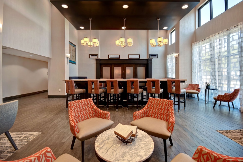 Hampton Inn & Suites Columbia South Fort Meade Area - photo 4