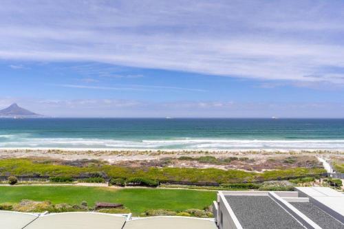 Dolphin Beach Penthouse