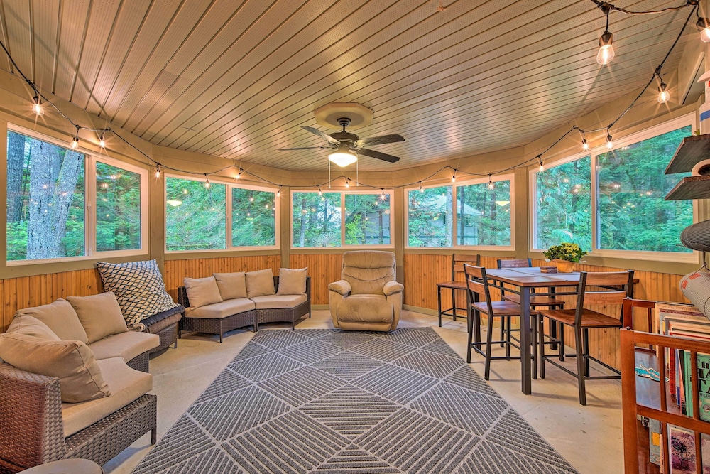 Peaceful Forest Retreat By Mt Baker Slopes — Deming