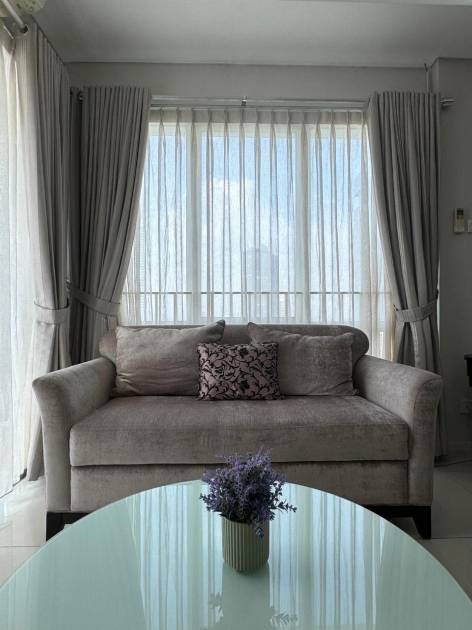 Thamrin Executive Residence 3BR — 4-Star Luxury Hotel in Jakarta, Indonesia
