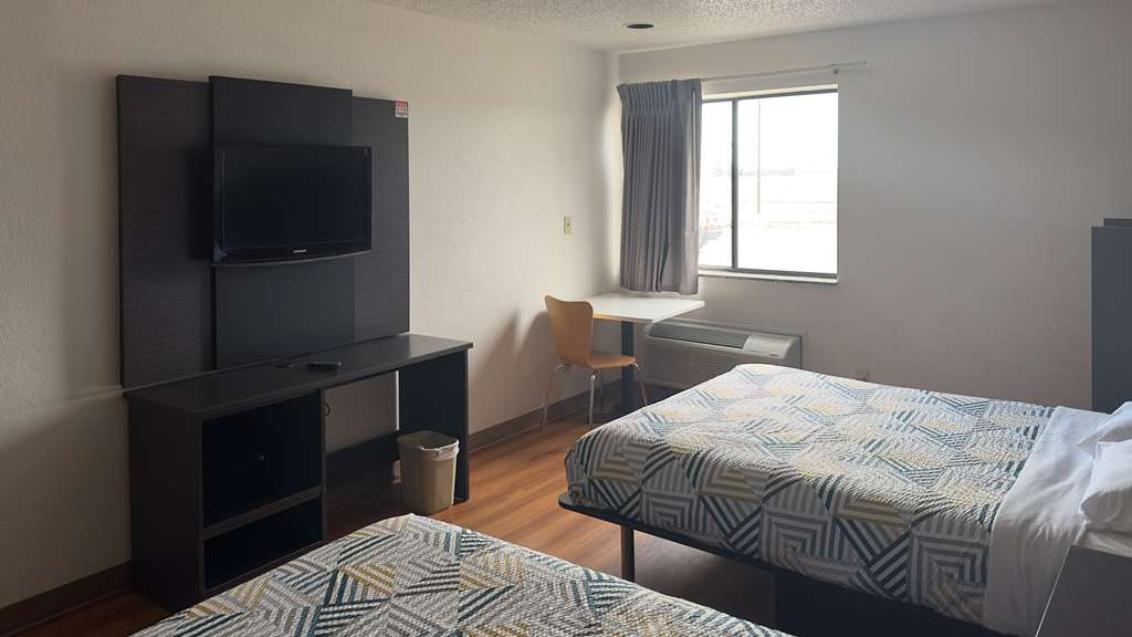 Motel 6 Waterloo IA - photo 13