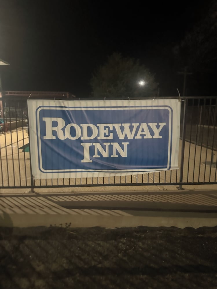Rodeway Inn Copper Stay Benson AZ I 10 Exit 304 - photo 17