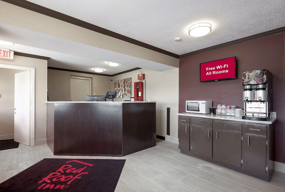 Red Roof Inn Dayton Huber Heights - photo 2
