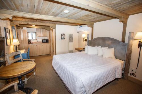 Chama Trails Motel — Chama — photo 3