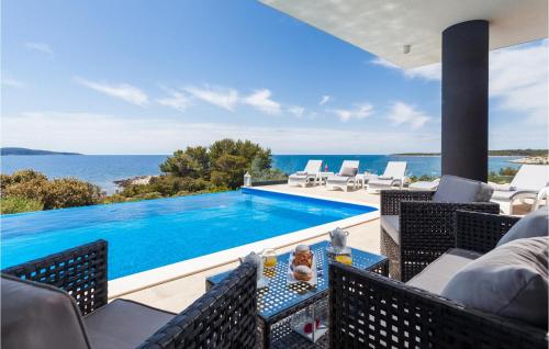 Villa Jasmina — 5-Star Luxury Hotel in Gradina, Croatia