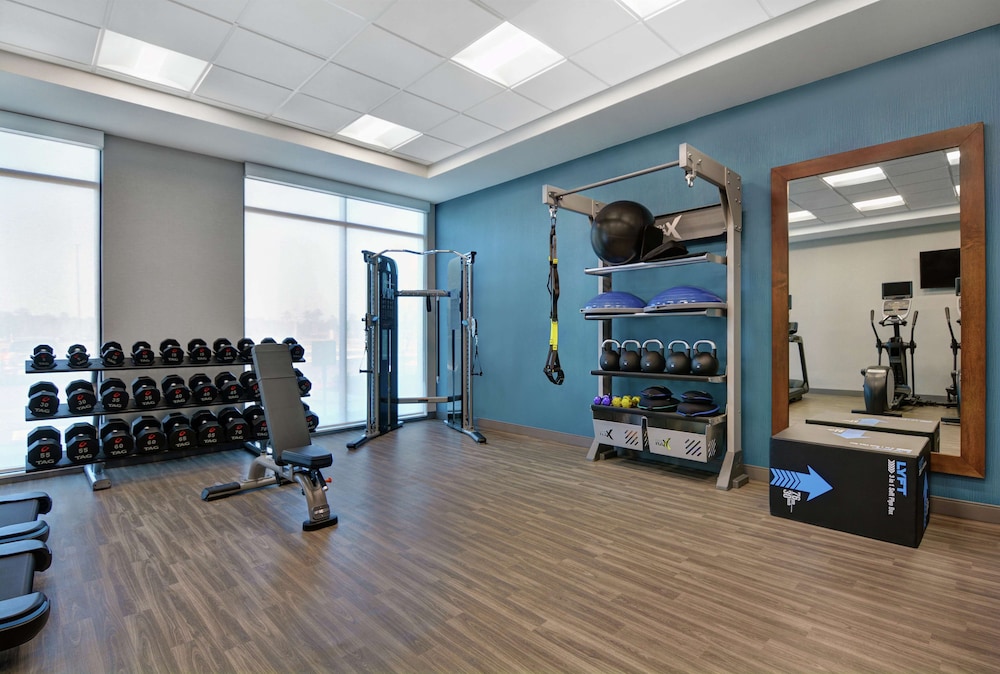 Hampton Inn & Suites Middleburg - photo 35