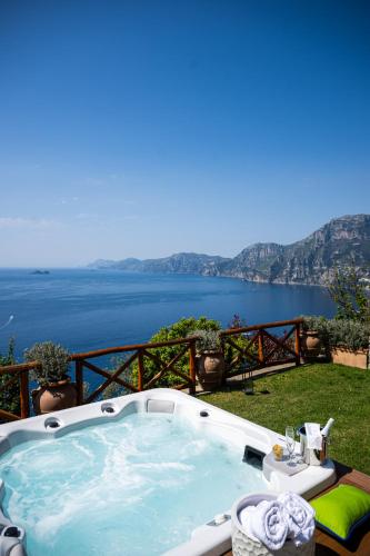Villa Virea — 4-Star Luxury Hotel in Praiano, Italy