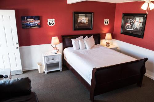Historic Route 66 Motel - photo 8