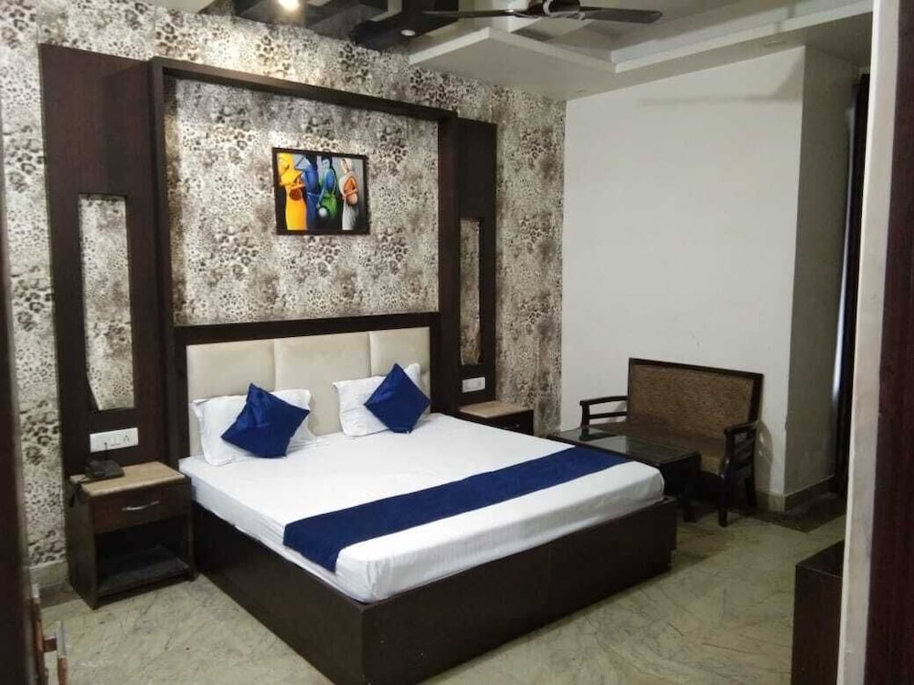 Hotel Globe — Karnal — photo 5