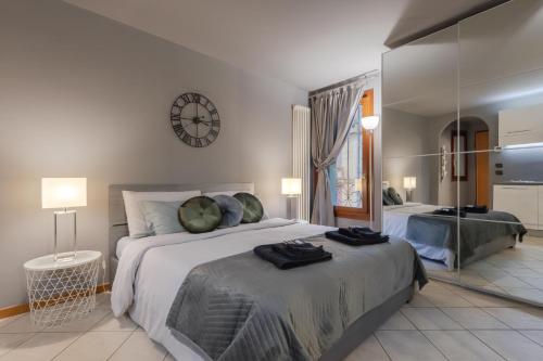 Charme Studio Parcheggio a 20 Mt 5 min dalla Fiera di Vicenza — 4-Star Luxury Hotel in Vicenza, Italy