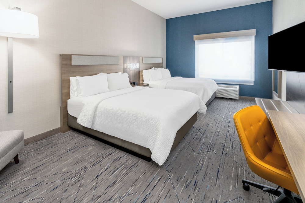 Holiday Inn Express Hotel & Suites Cheyenne by IHG - photo 17