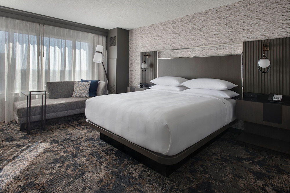 Bridgewater Marriott - photo 13