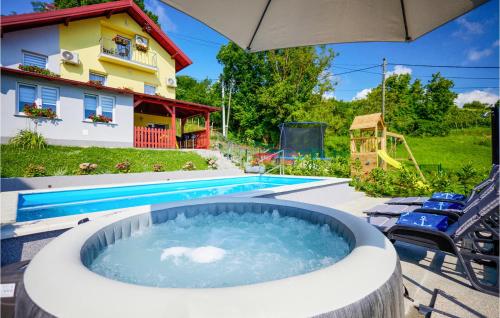 Awesome Home In Paruzevina With Sauna — 4-Star Luxury Hotel in Zagreb, Croatia