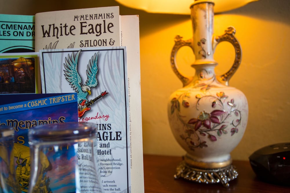 McMenamins White Eagle - photo 9