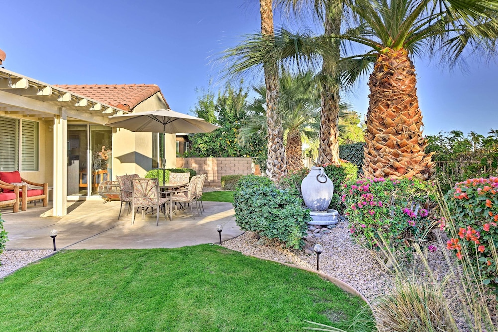 Indian Palms Resort Home w Yard & Community Perks - photo 21