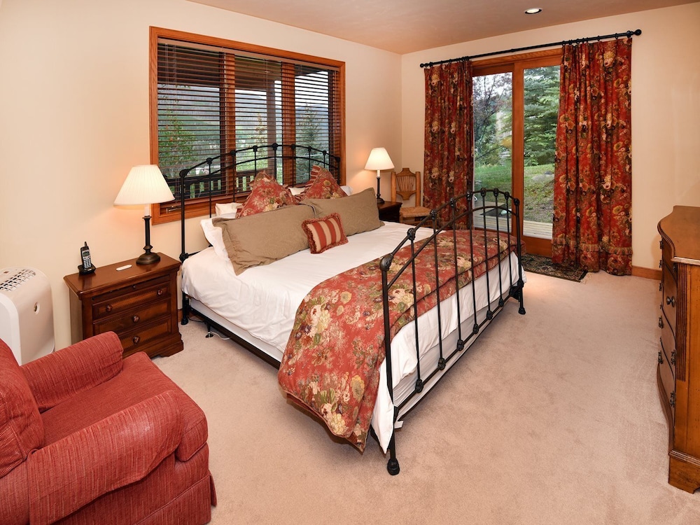 Glacier Court 1844 B - photo 2