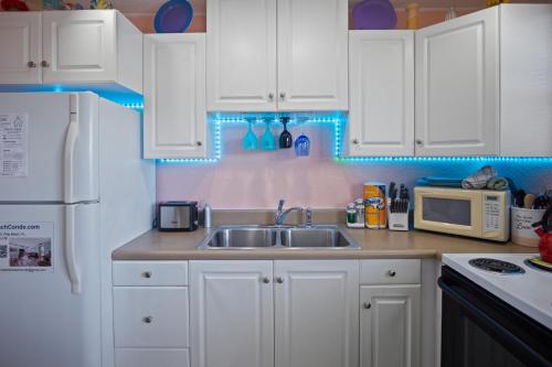 Majestic Beach Condo in Beachfront Resort in St Pete Beach - photo 12