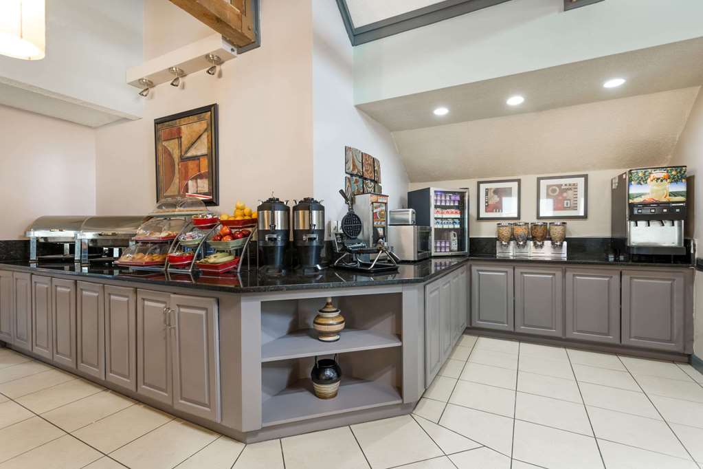 Extended Stay of Charleston - photo 14