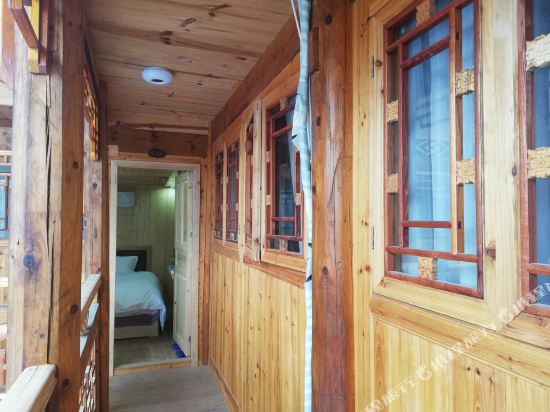 Rebala in Longshan, People's Republic of China