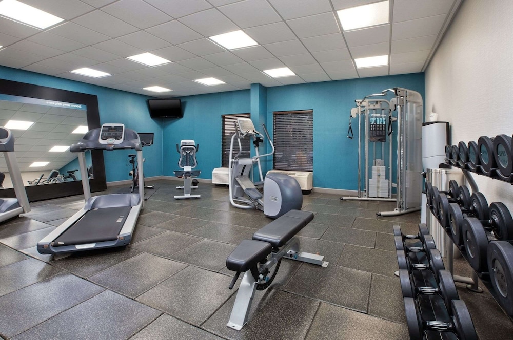 Hampton Inn Cincinnati Northwest Fairfield - photo 17