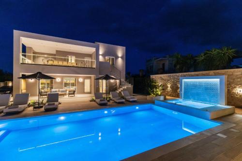 Villa Serenity by PosarelliVillas — 4-Star Luxury Hotel in Georgioupolis, Greece