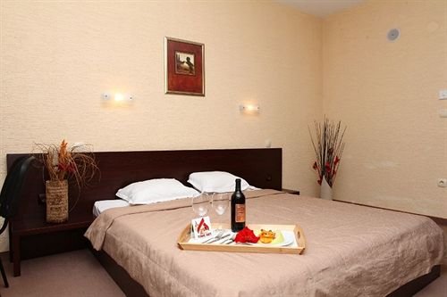 Hotel Time Out — Sandanski — photo 5
