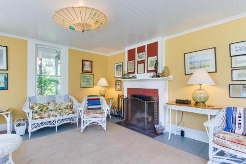 The Latourette House — 4-Star Luxury Hotel in Gearhart, United States