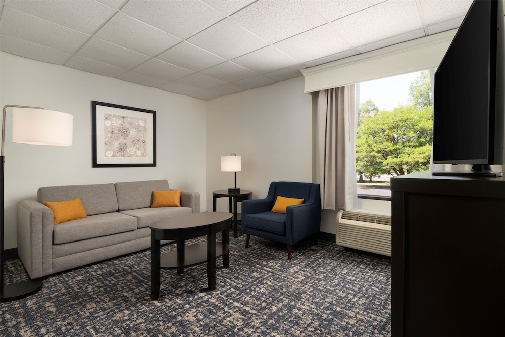 DoubleTree by Hilton Richmond Midlothian - photo 15