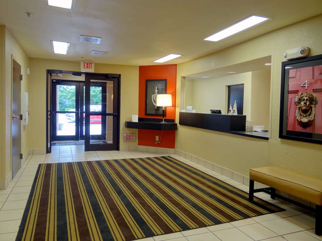 Extended Stay America Raleigh Cary Regency Parkway North - photo 3