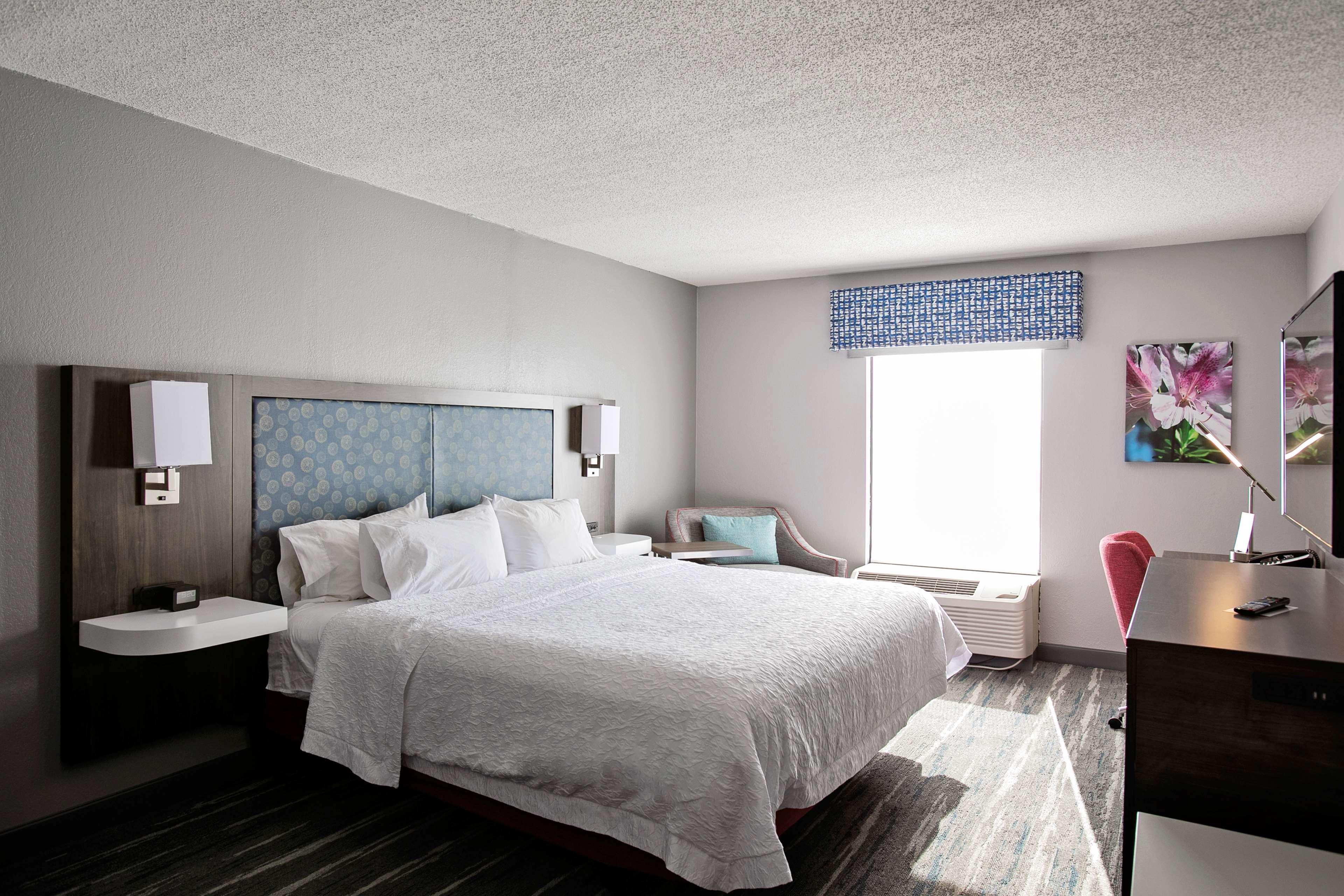 Hampton Inn Moultrie - photo 6