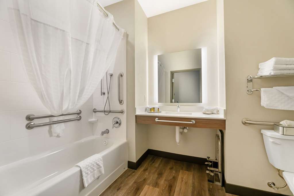 Best Western Plus Jefferson - photo 36