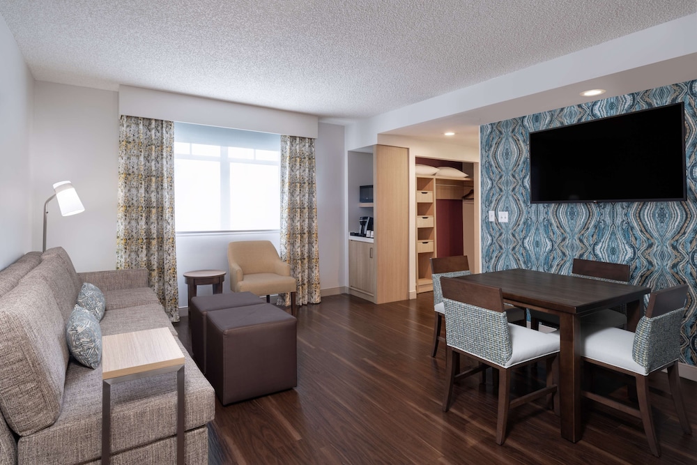 Hilton Garden Inn Jacksonville Ponte Vedra Sawgrass - photo 29